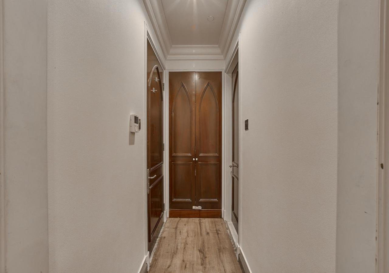 Burj Khalifa Partial View Peak Living Luxury 2Br Souk Al-Bahar Beside Dubai Mall-Golden Homes Exterior photo
